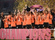 开云体育入口-包含备受瞩目的女足赛事掀起观众狂欢氛围的词条