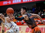 开云体育APP下载-山西队力克火箭，高诗岩统治全场