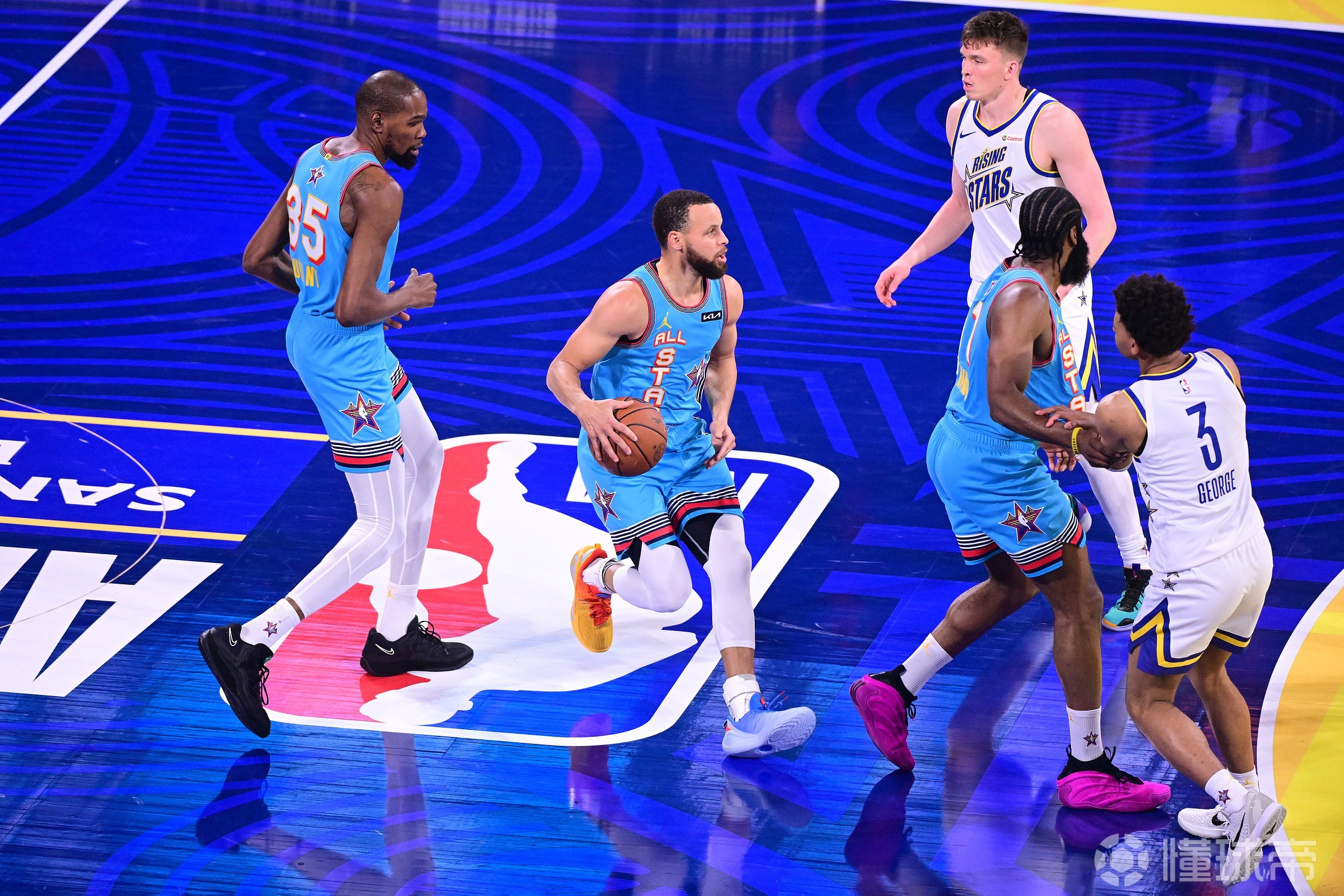 NBA球员冲刺新赛季，备战过程曝光