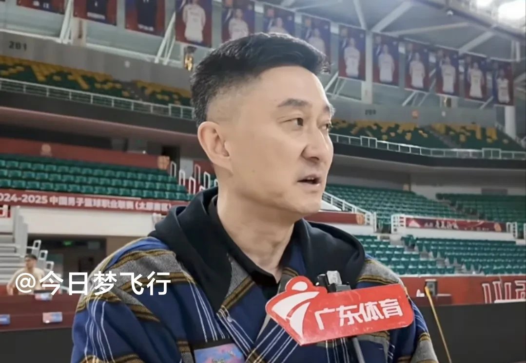 教练在比赛前对队员的表现给出评价