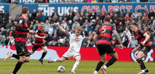 关于利兹联主场战胜米德尔斯堡,取得保级关键胜利的信息 关于利兹联主场战胜米德尔斯堡,取得保级关键胜利的信息