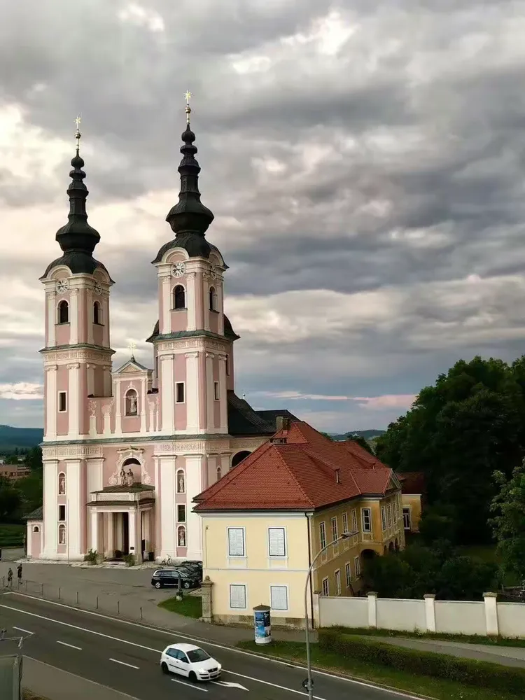 波黑和保加利亚展开激烈较量，谁能笑到最后的简单介绍