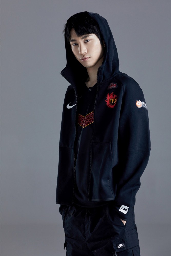 100T力克BRO,Doinb拿下关键大龙入围赛2:0(深圳) 100T力克BRO,Doinb拿下关键大龙入围赛2:0(深圳)