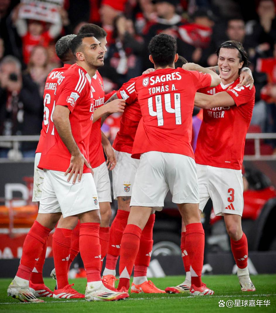 包含摩纳哥球员团结一心,取得胜利的词条 包含摩纳哥球员团结一心,取得胜利的词条