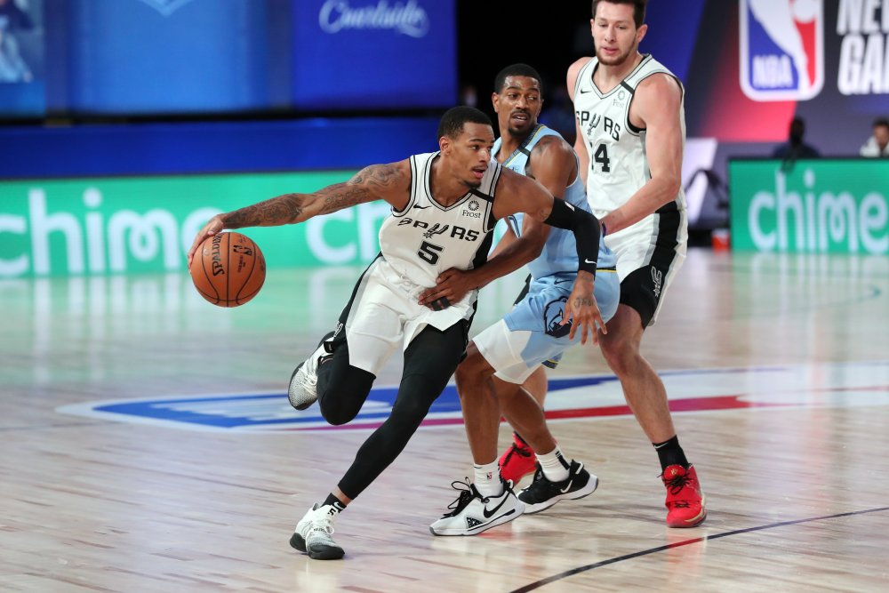 吉林队绝杀灰熊，德罗赞统治全场的简单介绍