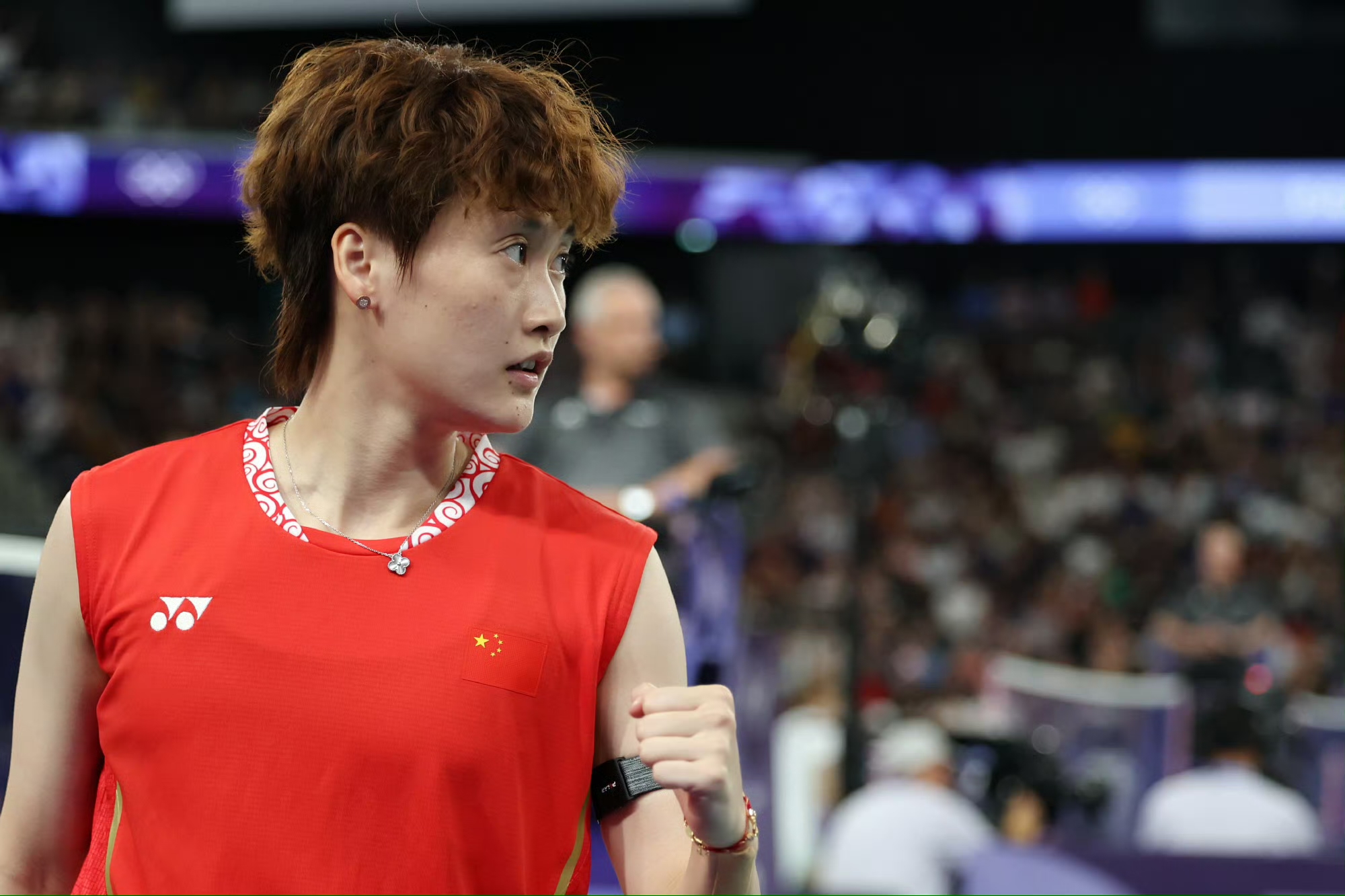 包含法国队轻取中国队，陈雨菲点燃赛场的词条