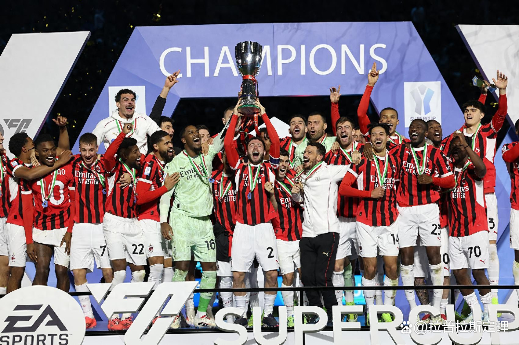 关于国际米兰碾压阿森纳,马丁内利扛起全队的信息 关于国际米兰碾压阿森纳,马丁内利扛起全队的信息